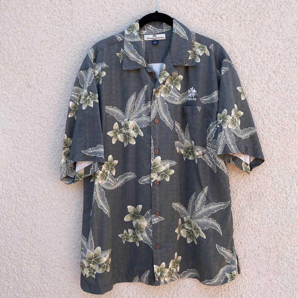 Tommy Bahama Green Hawaiian Shirt Poipu Bay Golf Kauai Mens Size M Silk